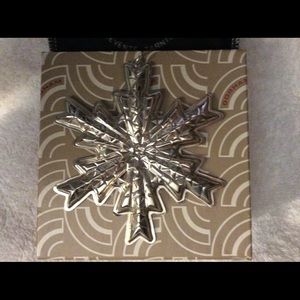 Vintage 1978 sterling silver Gorham snowflake